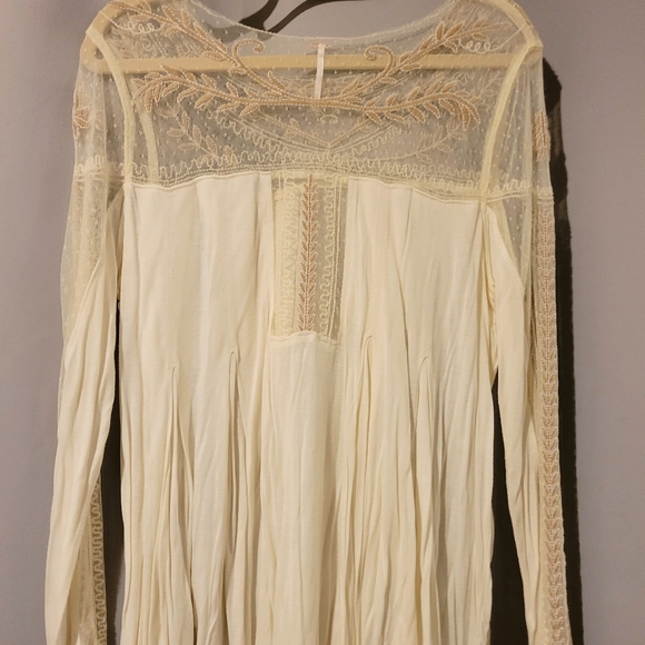 Free People Romantic Jojo Tee Mixed Media Mesh Lace Inset Long Sleeve Top - Picture 3 of 7